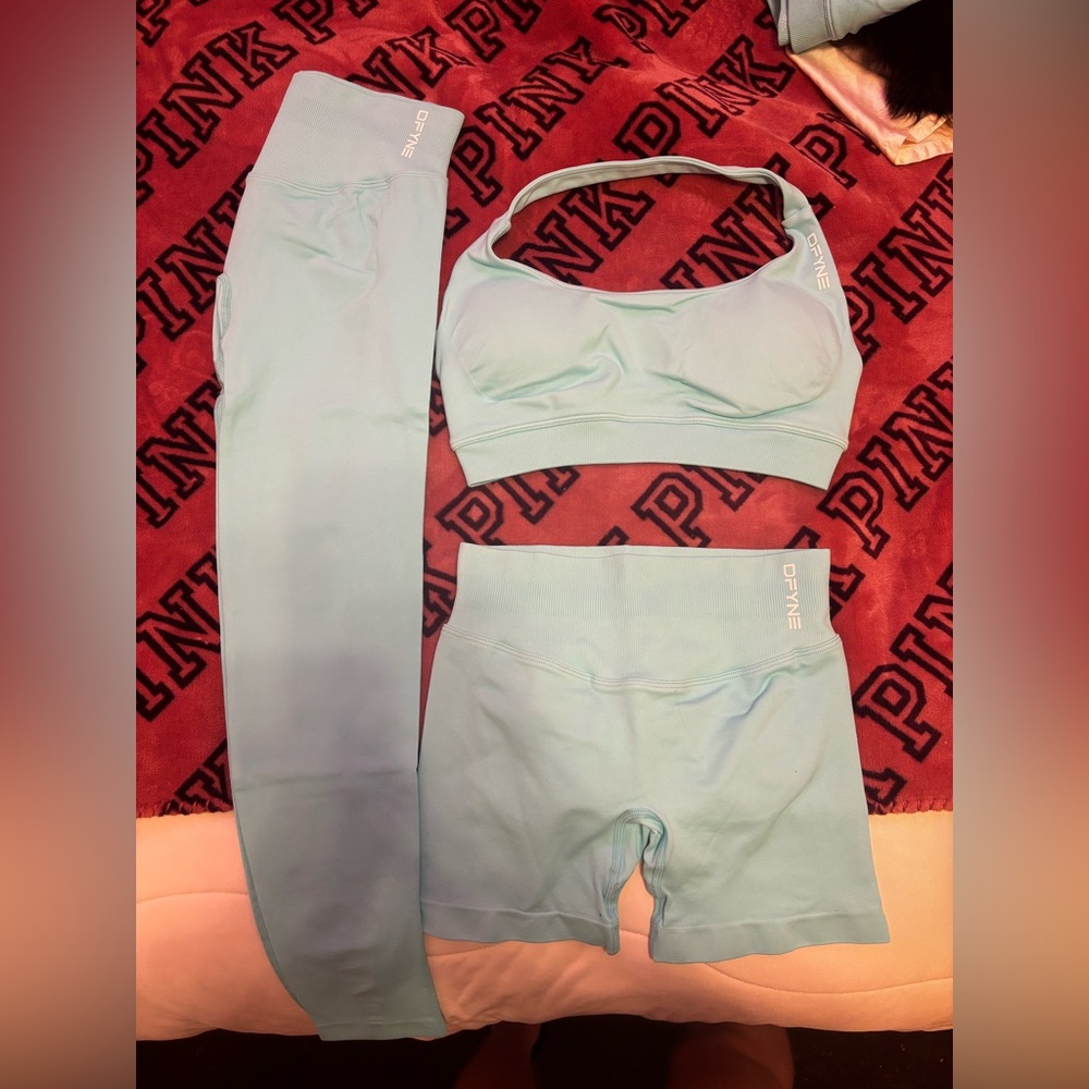 DFyne Light Blue Teal 3 Peice Set Size Small